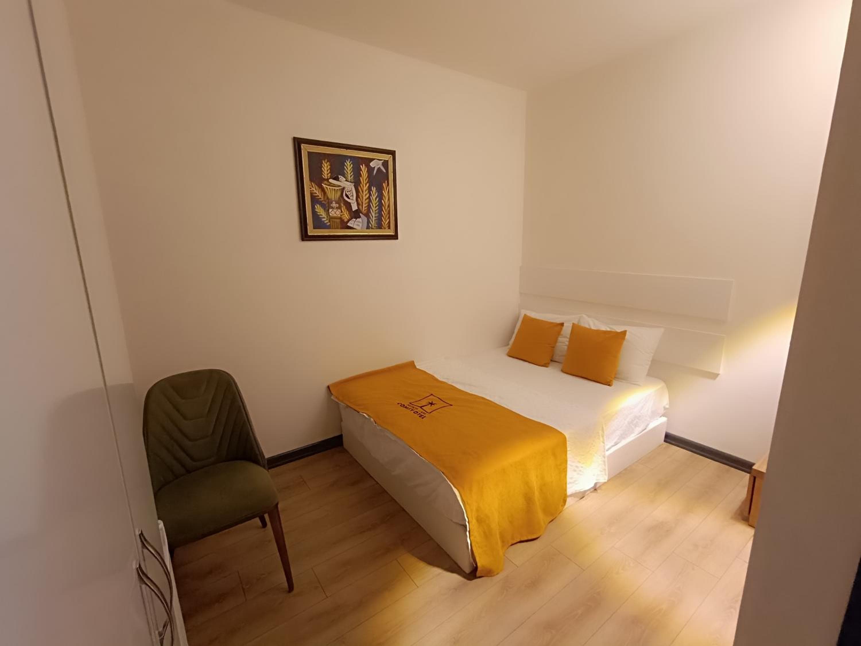 Comfy Otel Antalya Lara 4