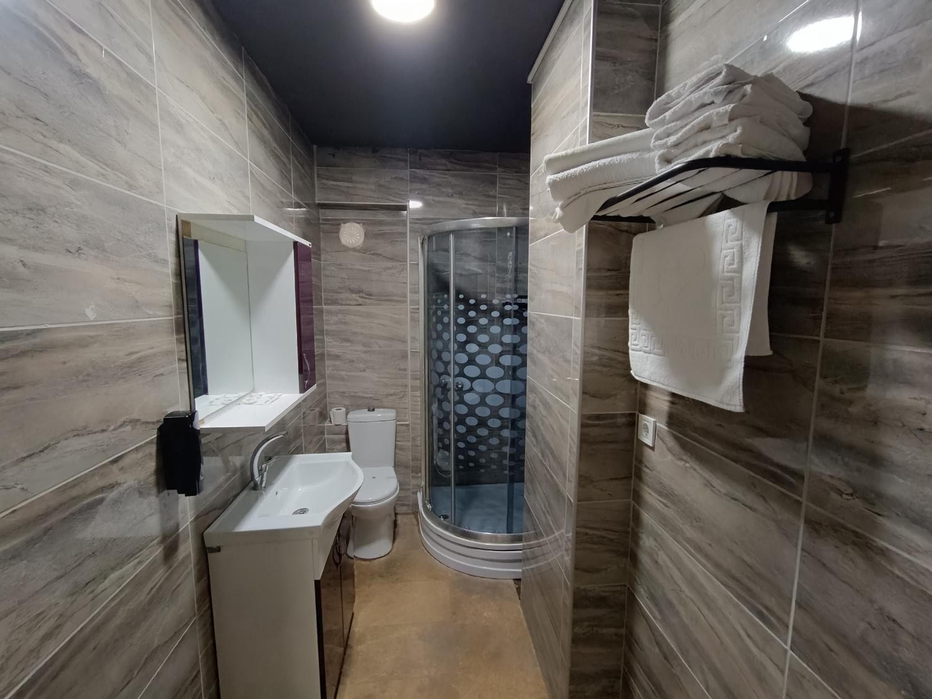 Comfy Otel Antalya Lara 2