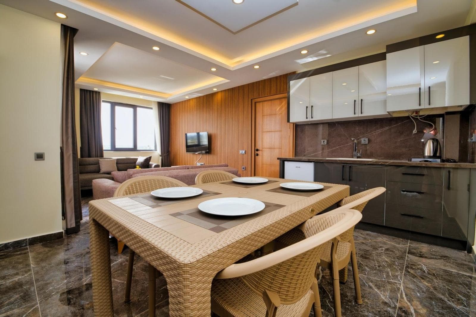 Laristone Suite Spa Hotel 4