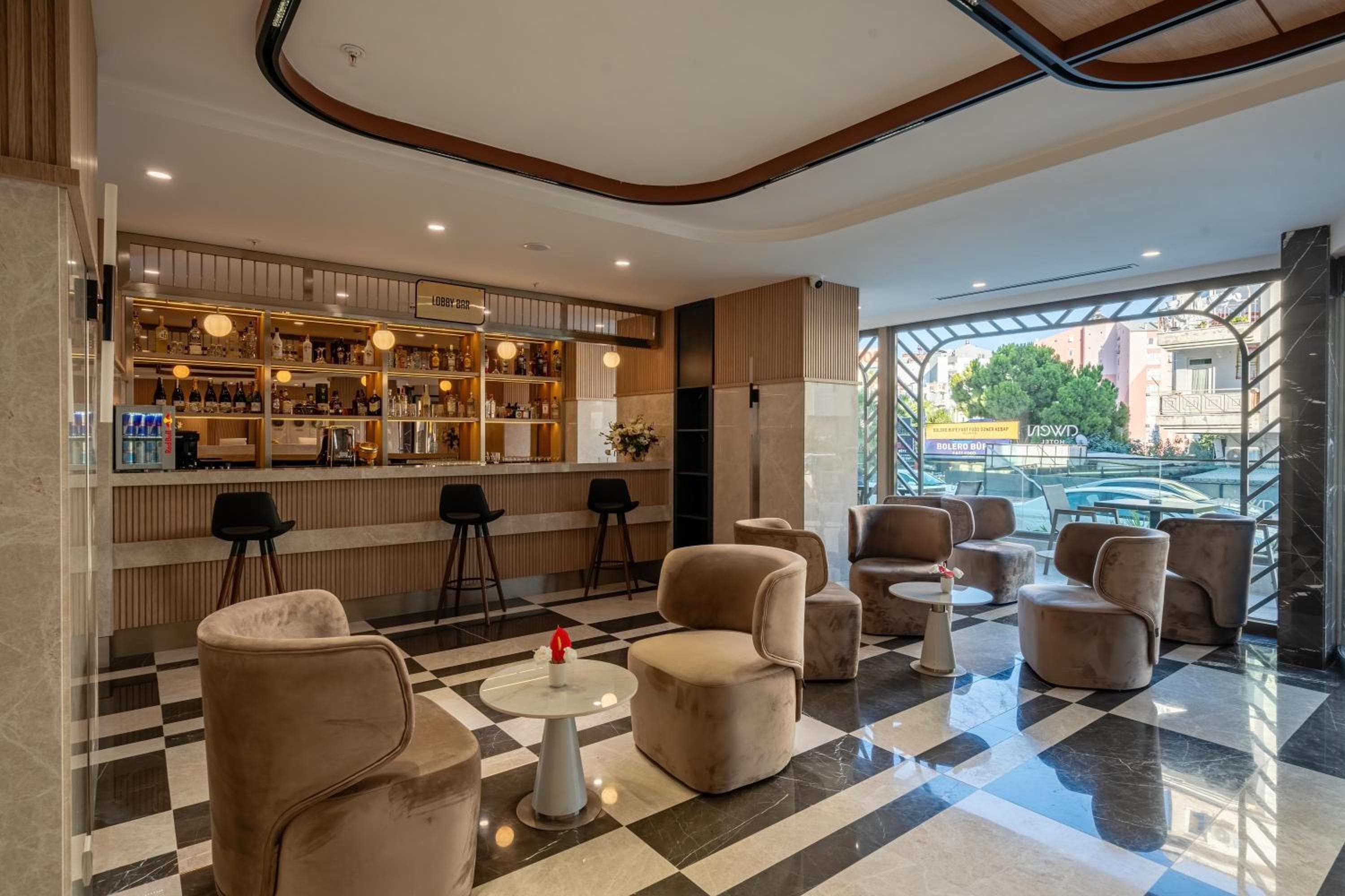 Awen Lara Hotel 5