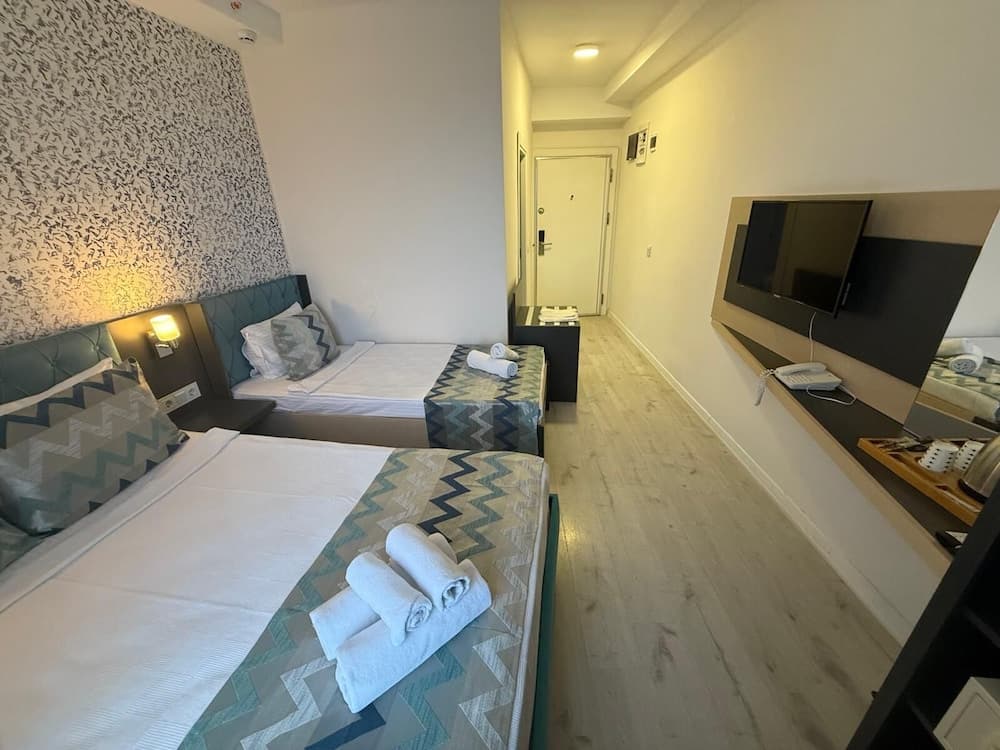 Zeyda Lara Hotel 4