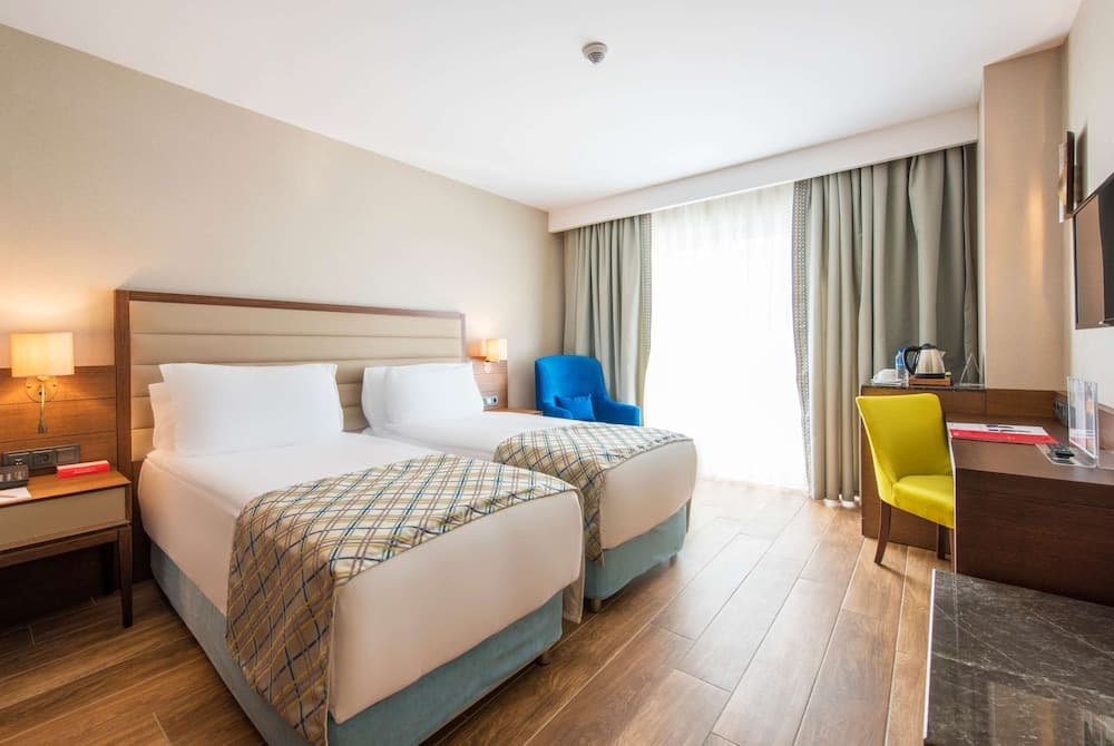 Ramada Plaza by Wyndham Antalya 4