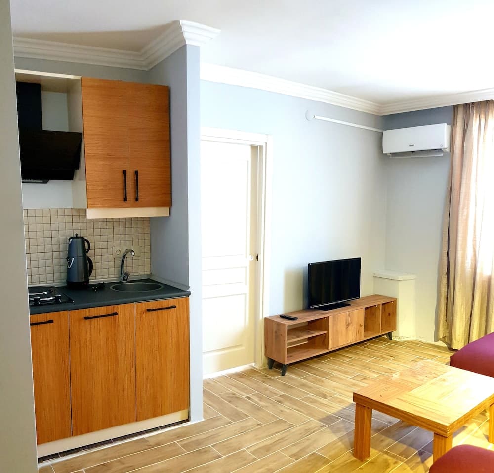 Tepe Hotel & Business Suite 5