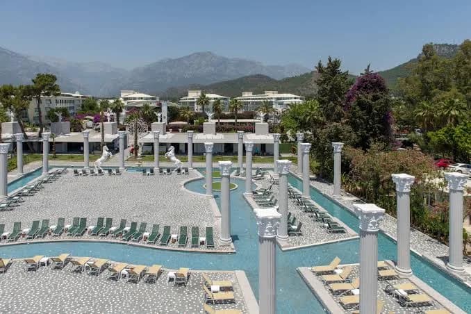 Miarosa Ghazal Resort