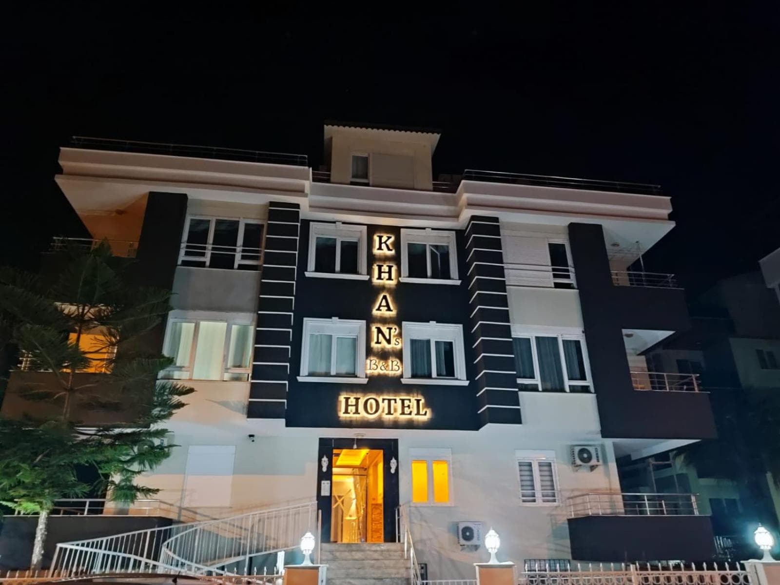 Altınay Hotel