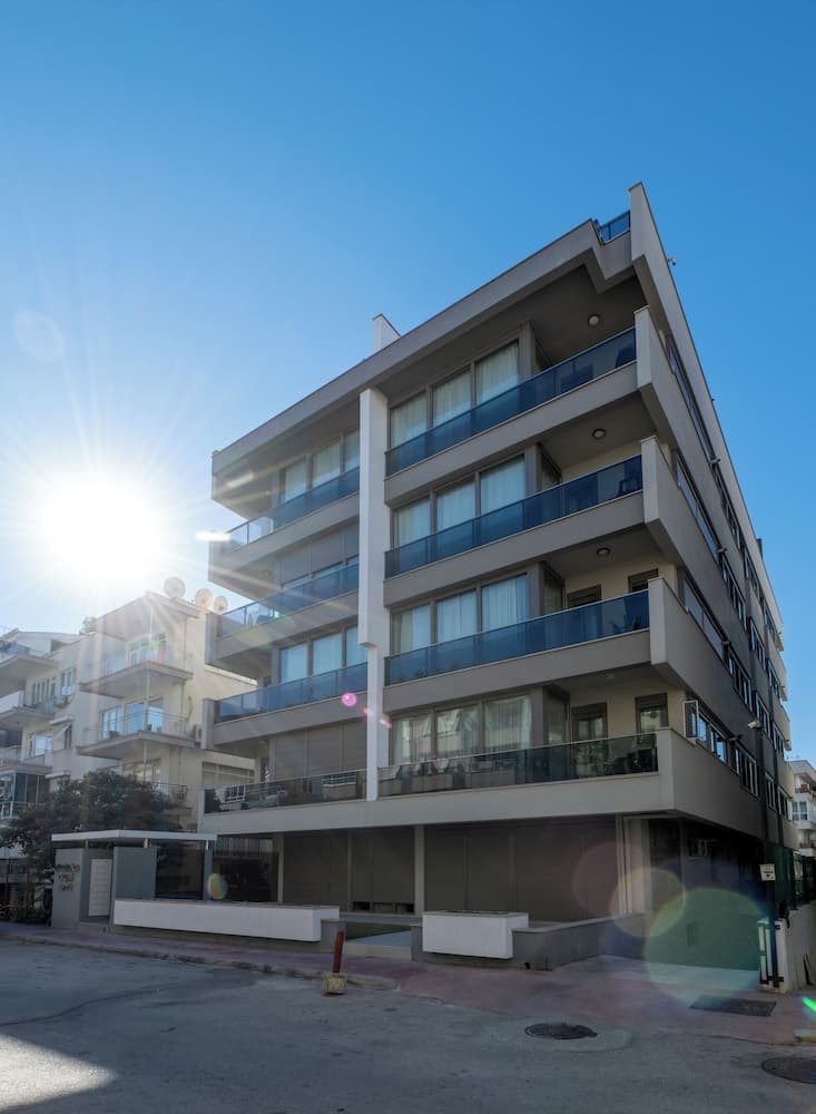 Gurcuoglu Homes