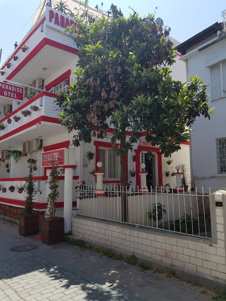 Paradise Hotel