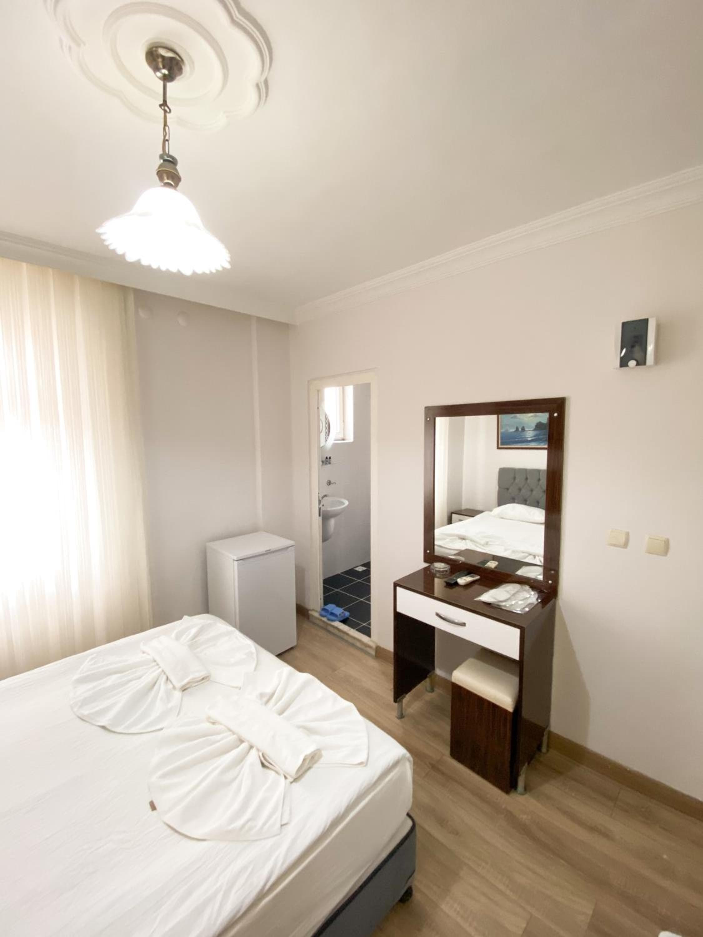Large Twin Room