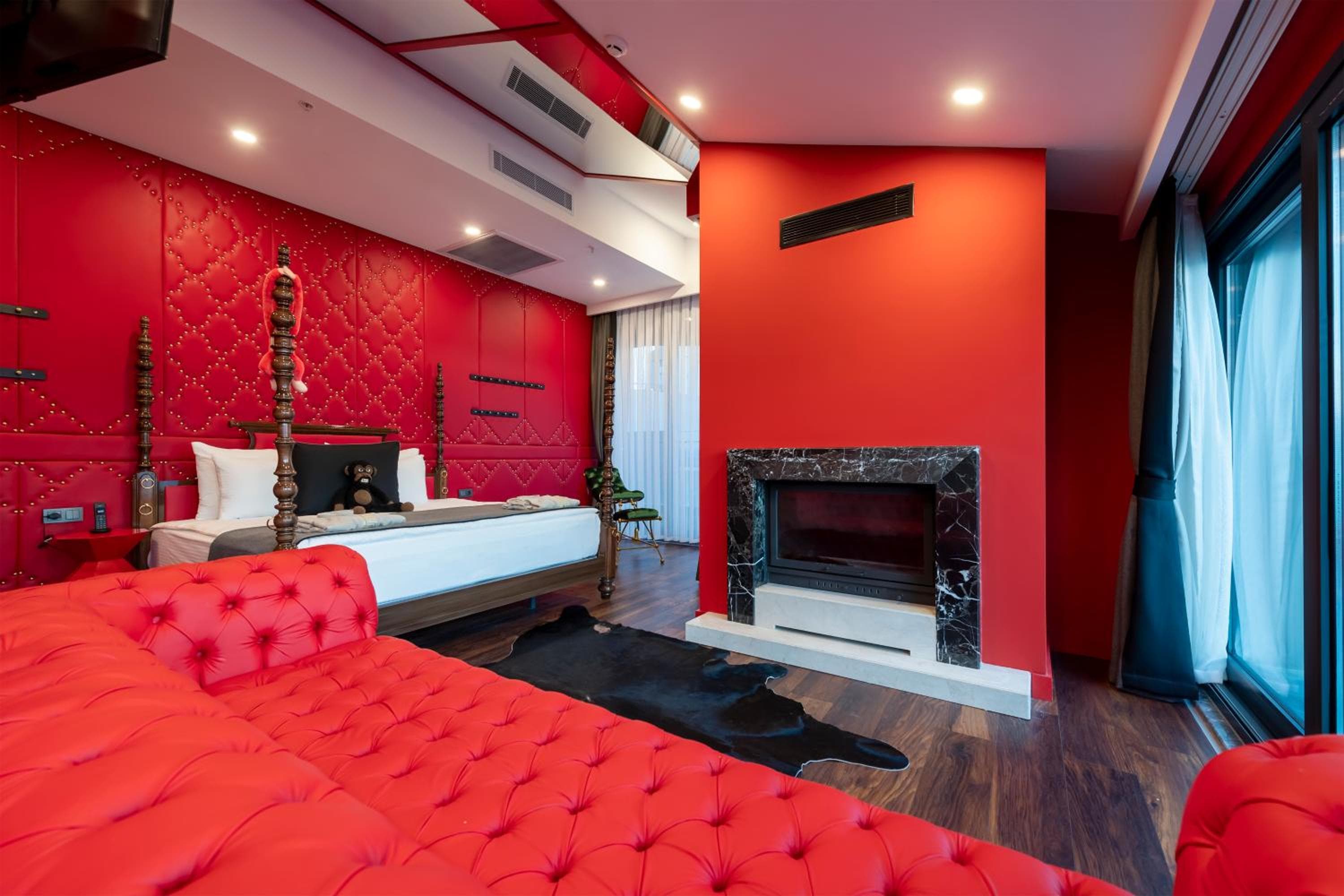 King Suite with Spa Bath