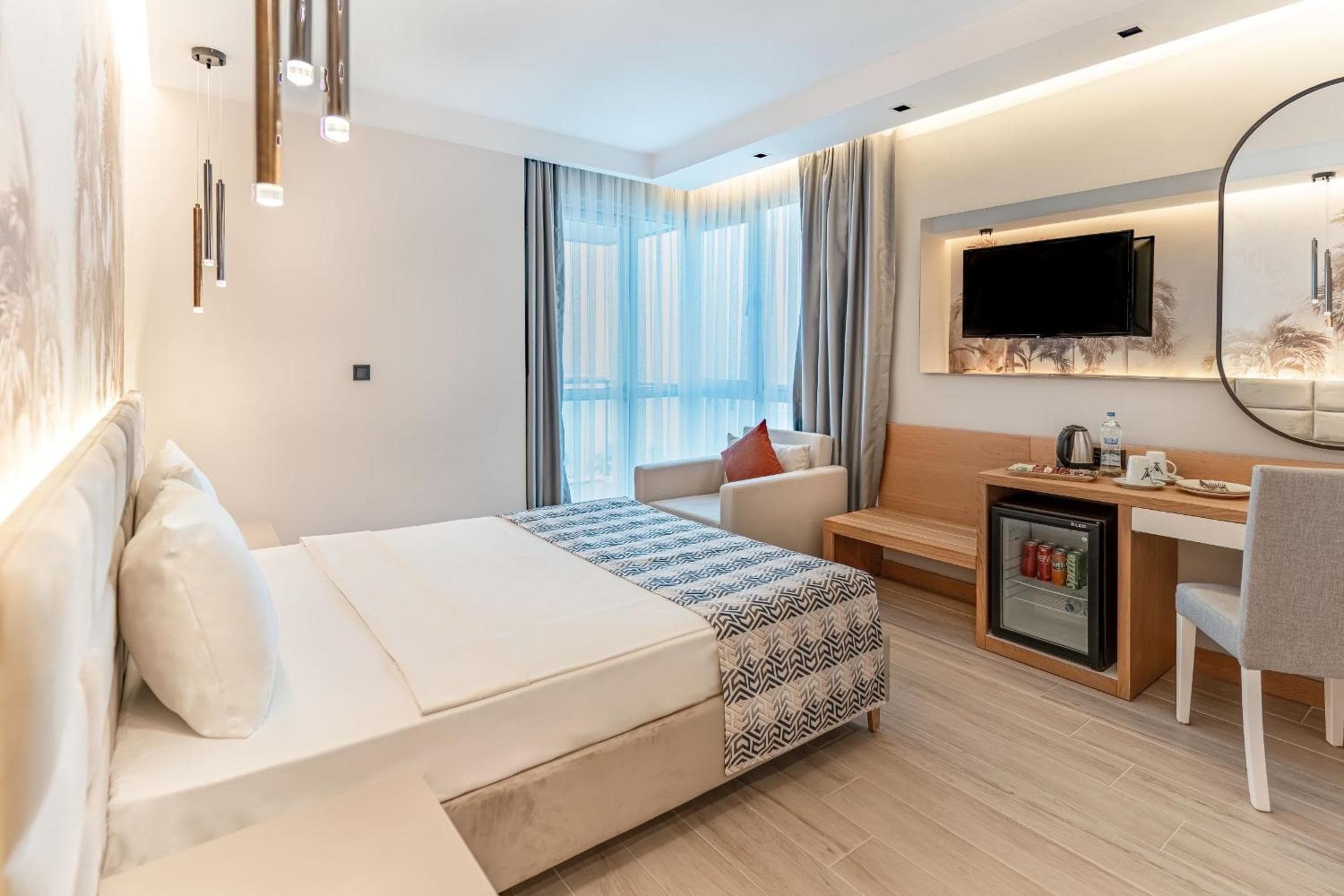 Double Room with Balcony and Sea View