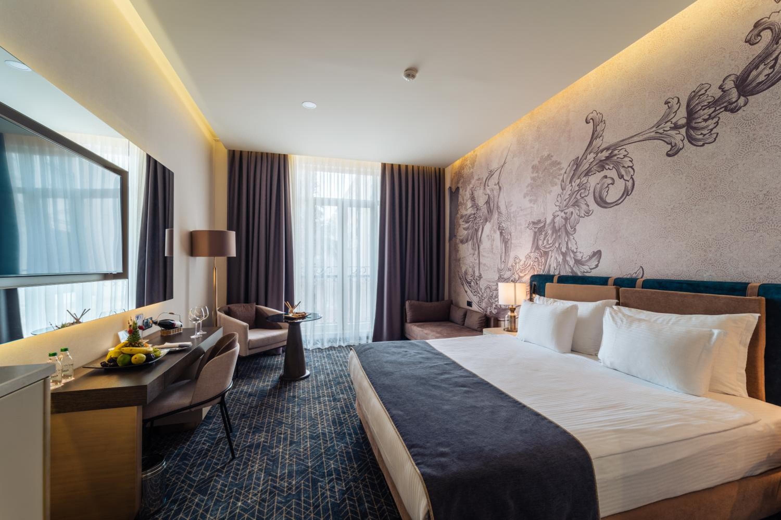 Deluxe Double or Twin Room