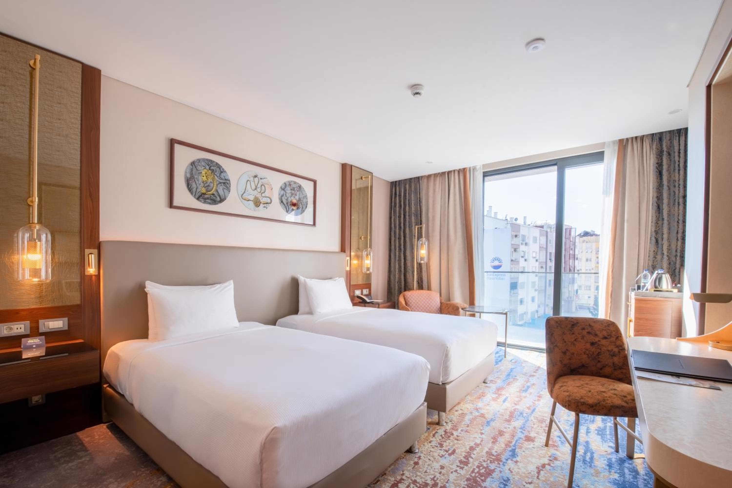 Twin Room with City View