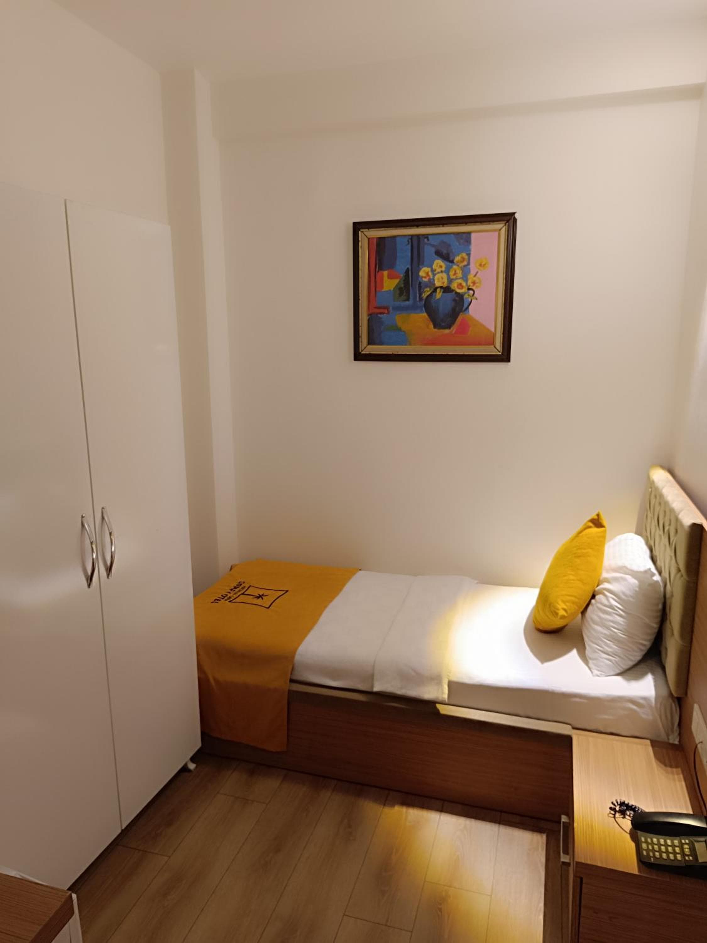 Budget Single Room