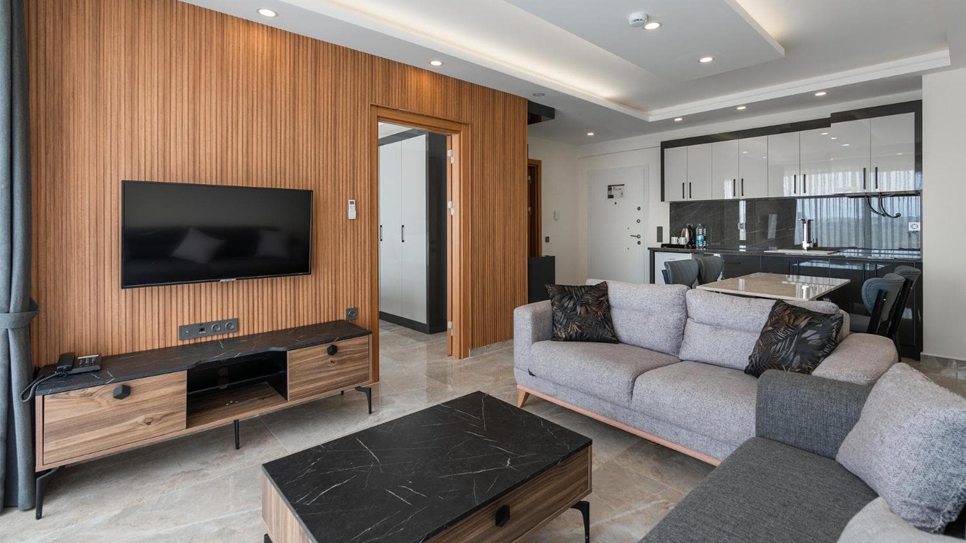 Suite with Pool View